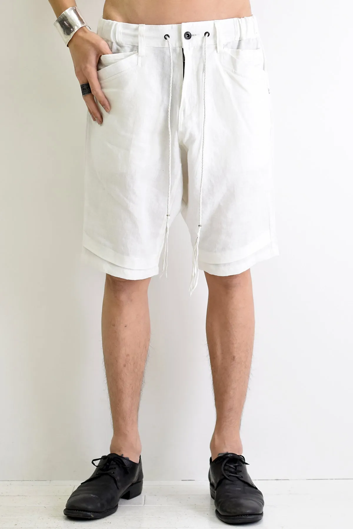 1901-PT11B 6 Pockets Linen Shorts White
