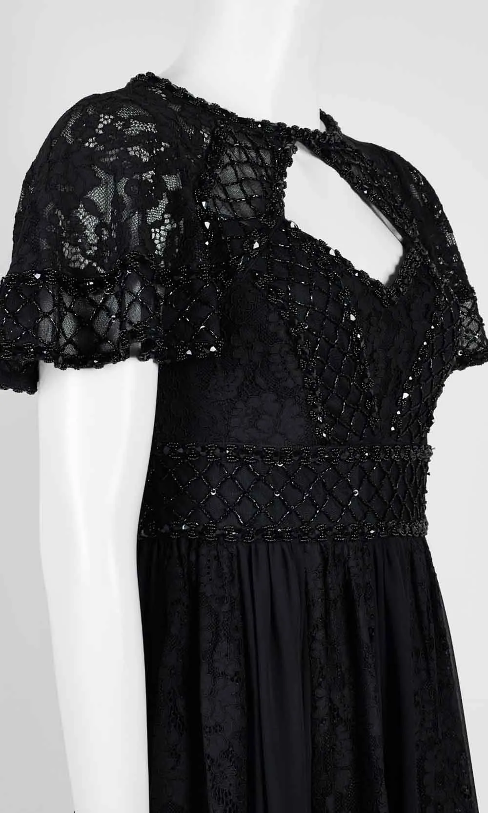 Aidan Mattox - MD1E204601 Embellished Lace A-Line Gown