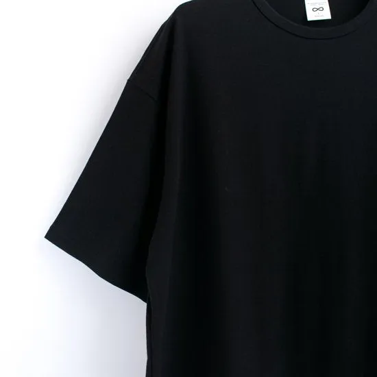 ARMI | Top | Zan;p T OVER - Black / White