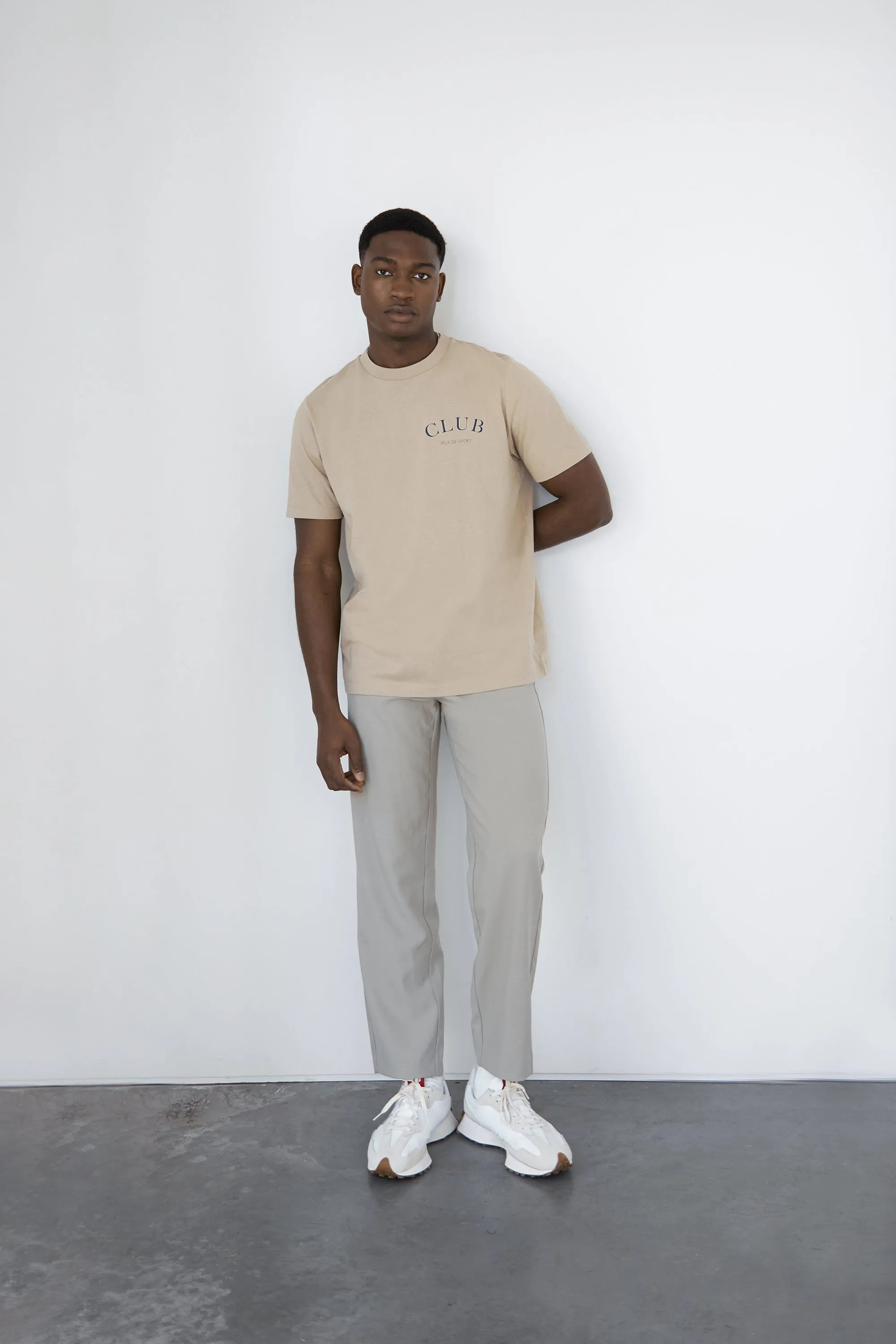 CLUB GRAPHIC TEE