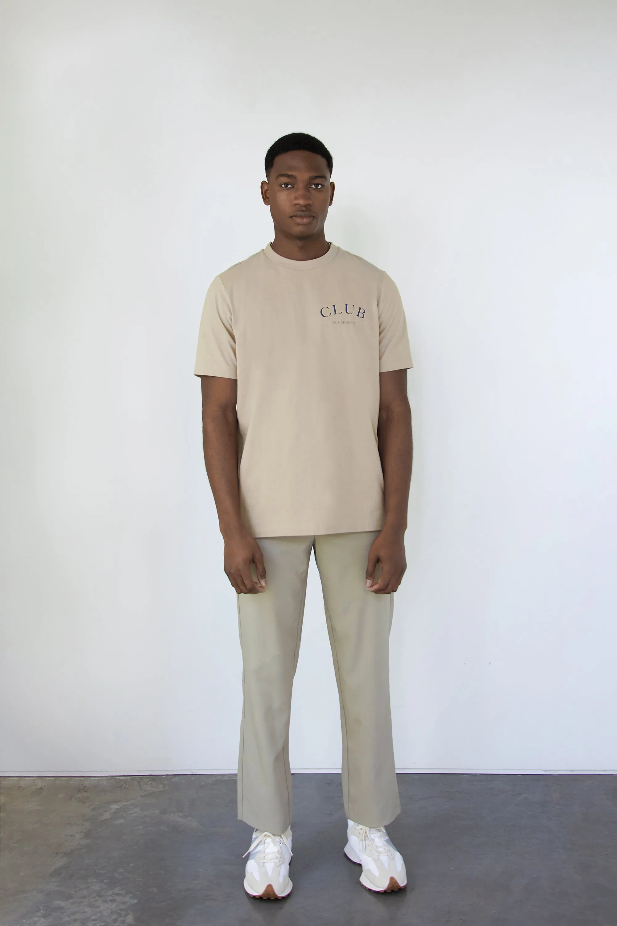 CLUB GRAPHIC TEE