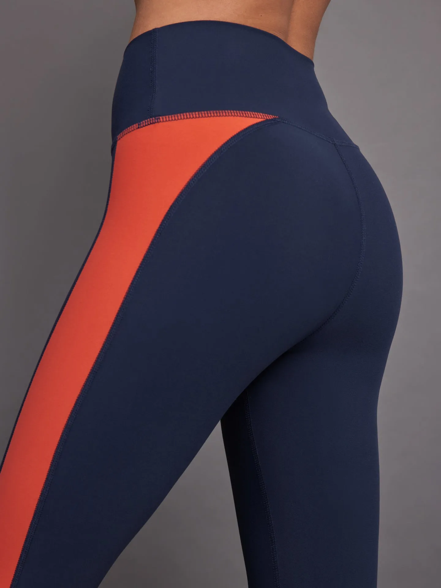 Colorblock Legging in Melt - Navy / Orange