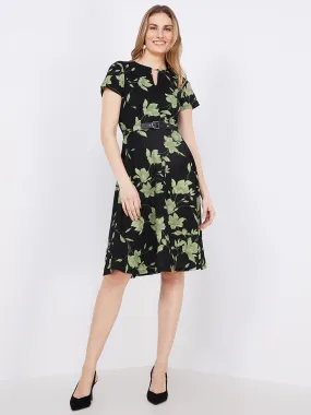 Floral Print Front Keyhole Fit & Flare Midi Dress