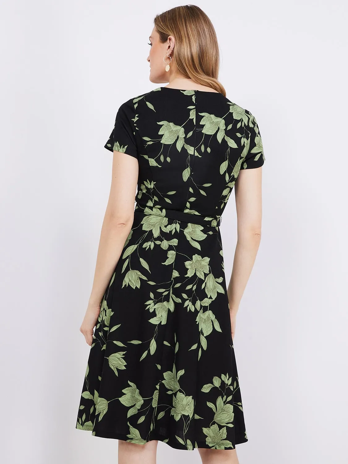 Floral Print Front Keyhole Fit & Flare Midi Dress