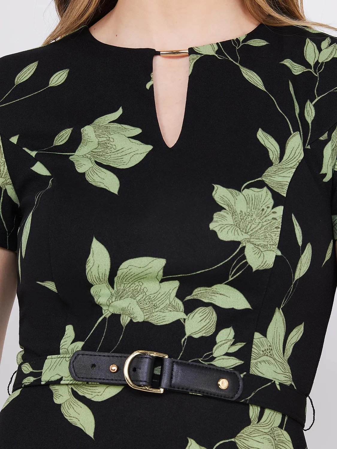 Floral Print Front Keyhole Fit & Flare Midi Dress