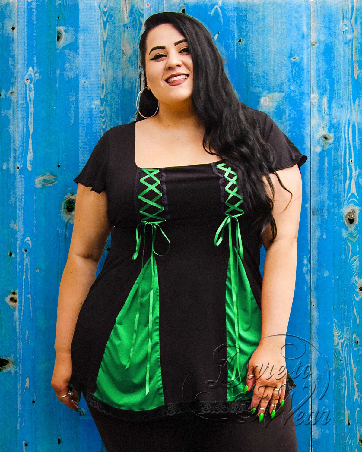 Gemini Princess S/S Top in Black/Emerald