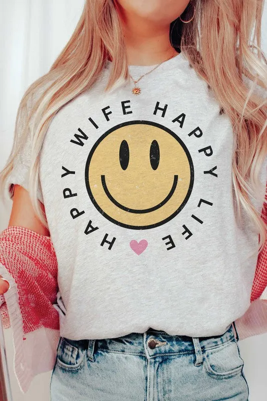 HAPPY WIFE HAPPY LIFE Graphic T-Shirt